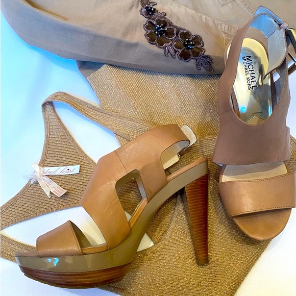 🌸HP2X🎉SO CUTE🌸🌟Michael KORS 👡 the Carla Leather High Heeled Platform Heels - Picture 11 of 16